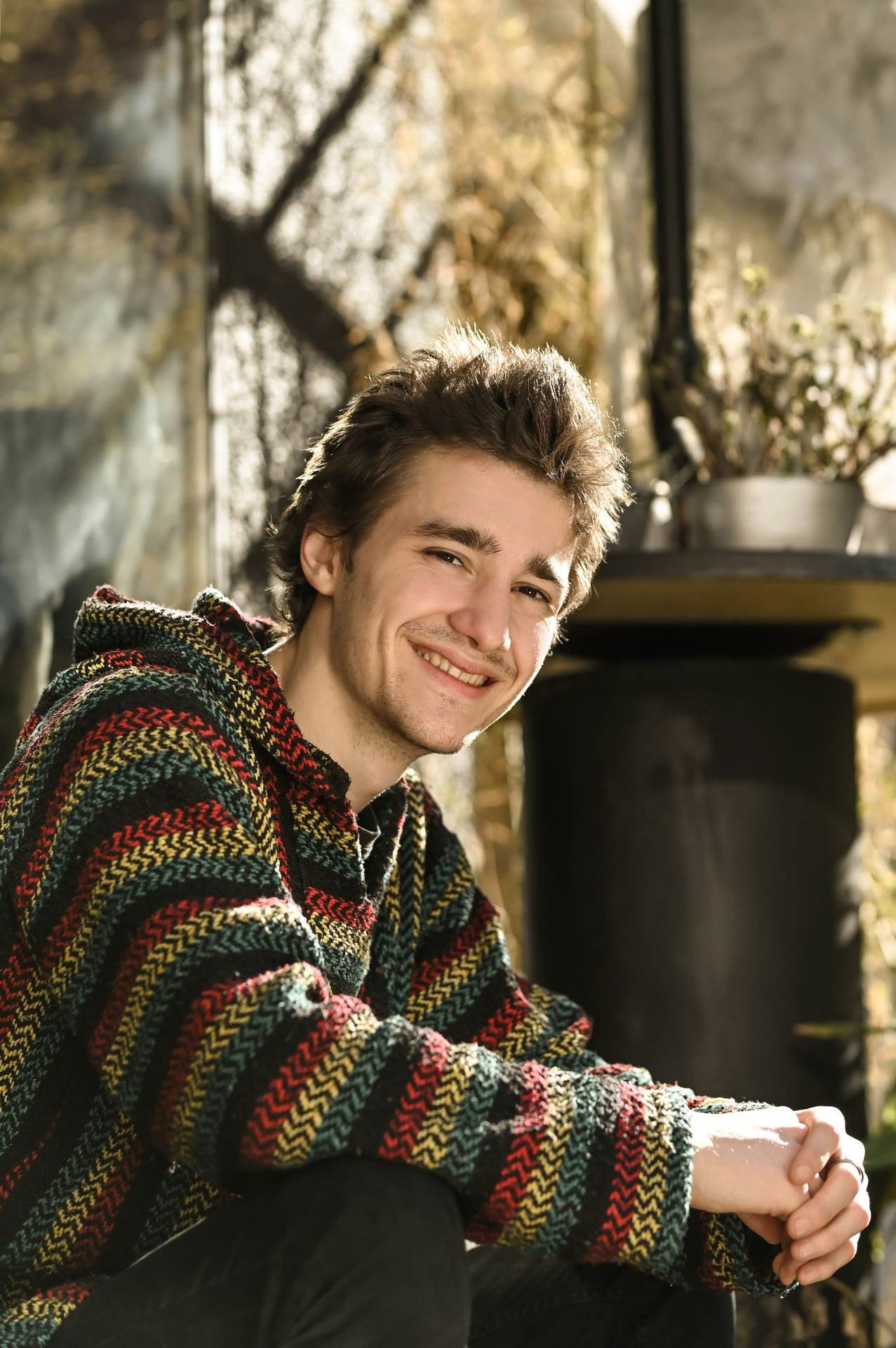 Svebor Mihael Jelić backdrop