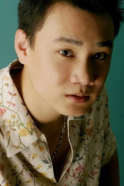 Yang Jia Yin backdrop