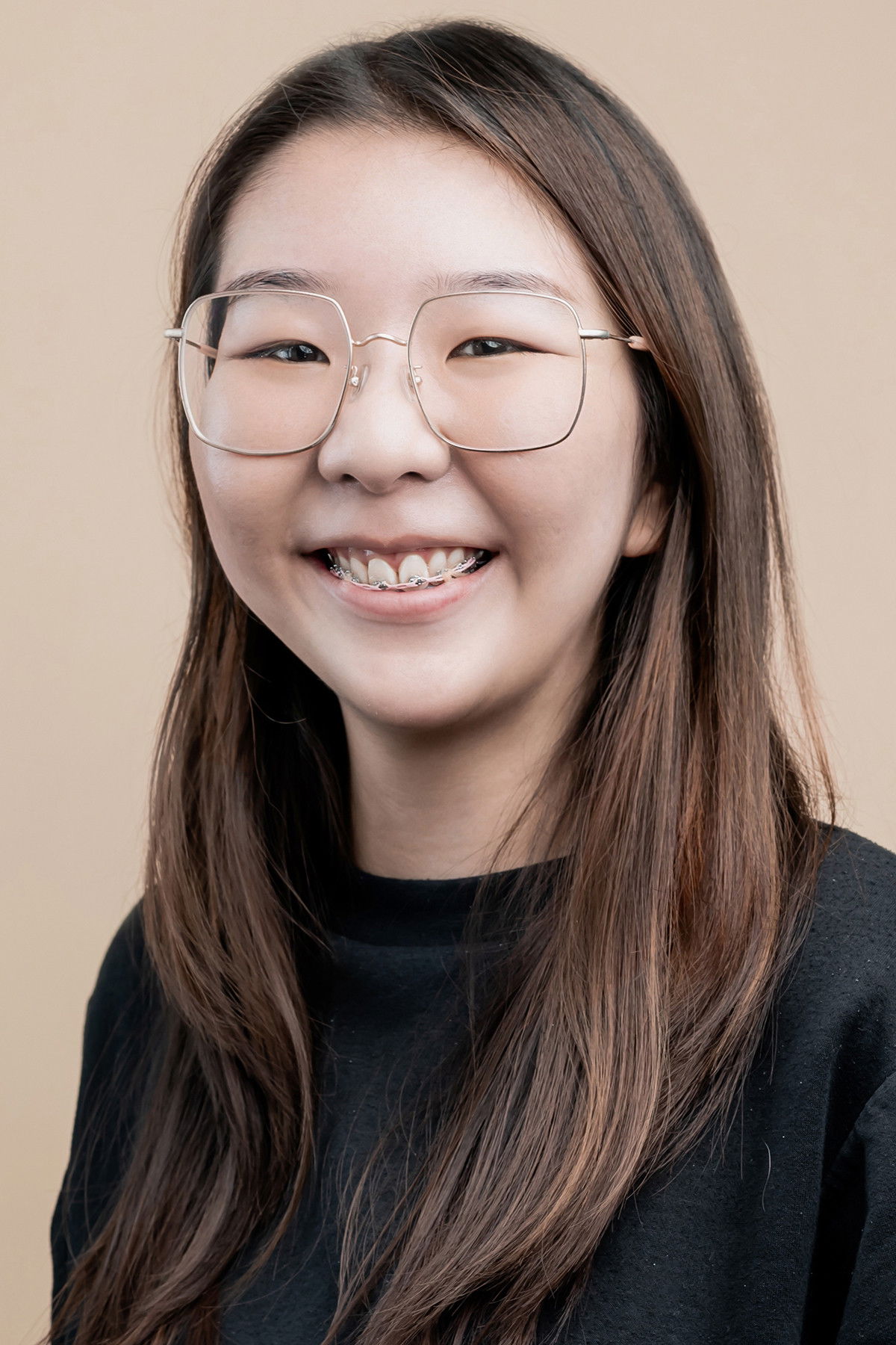 Sarah Cheok backdrop