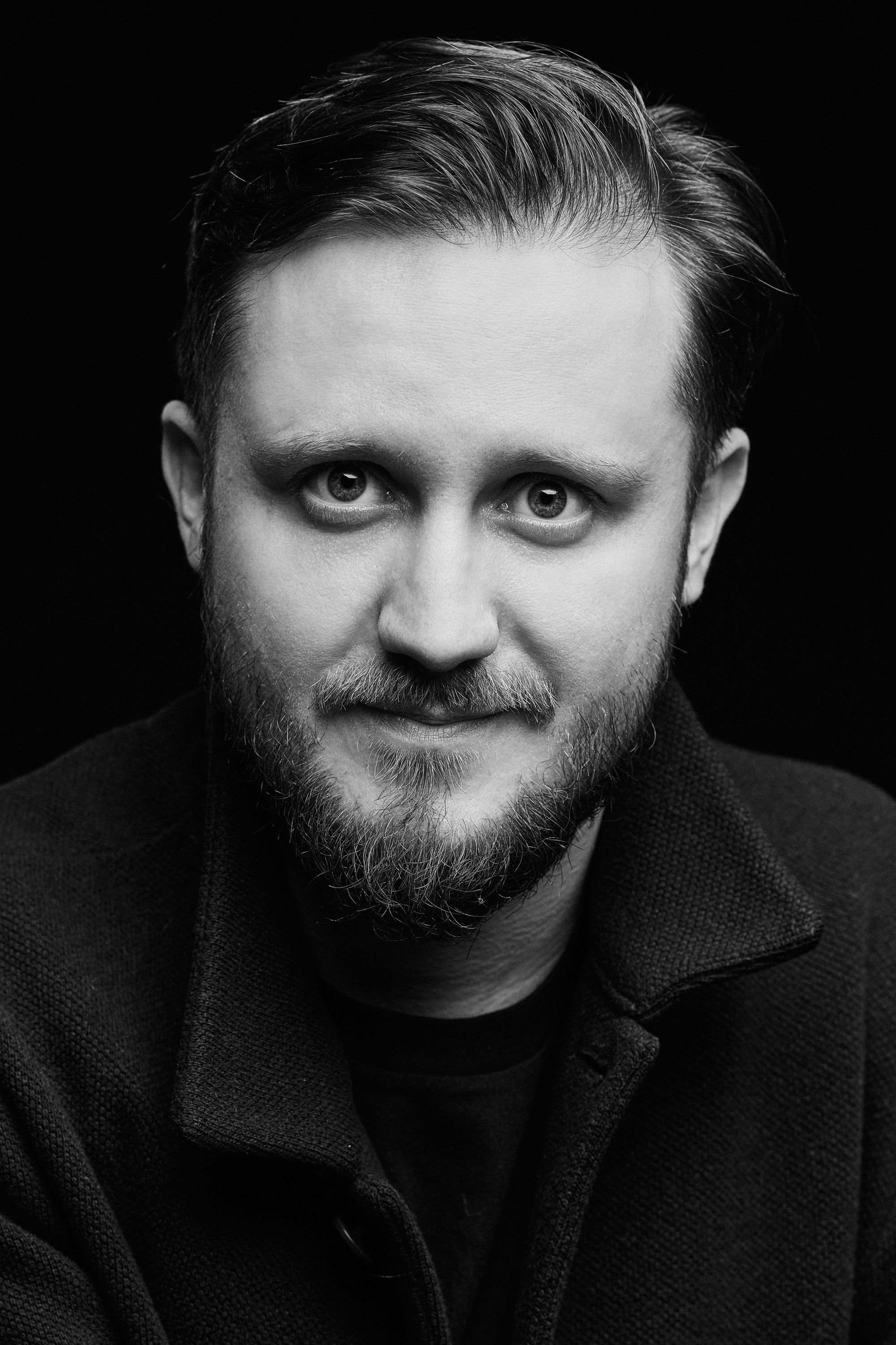 Mikk Jürjens backdrop