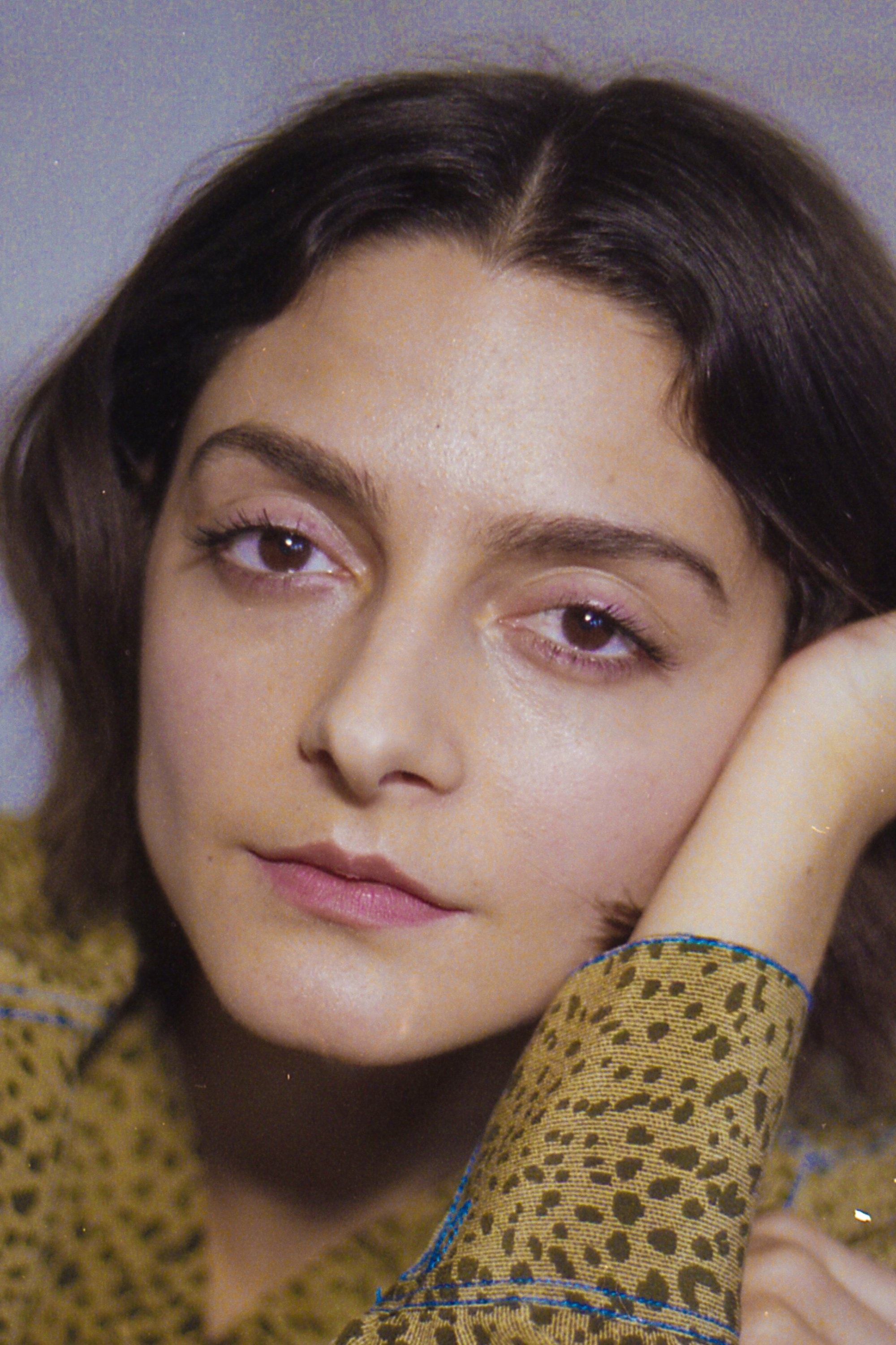 Ariella Mastroianni backdrop