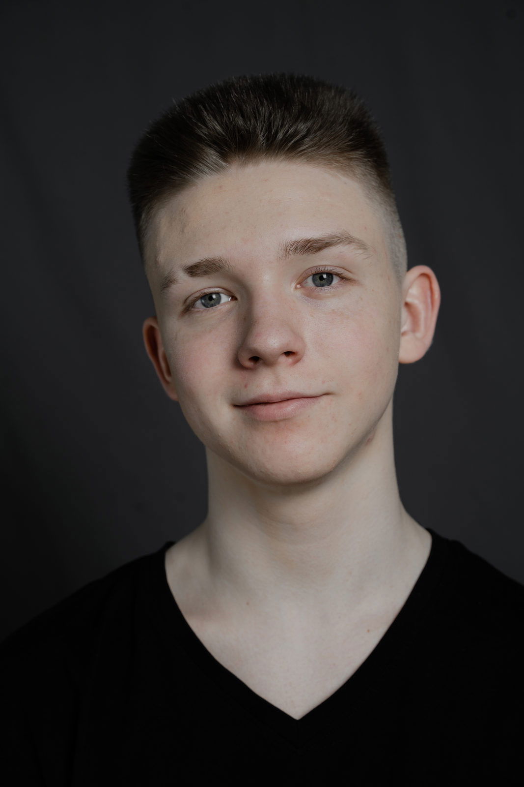 Fedor Semchev backdrop