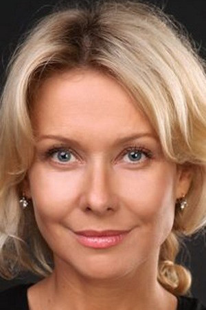 Mariya Malinovskaya backdrop