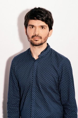 Bruno Ruder backdrop