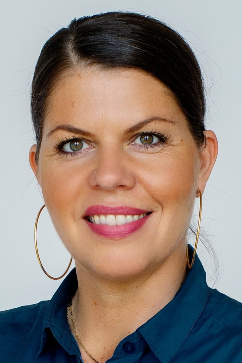 Francisca Rosenkilde backdrop