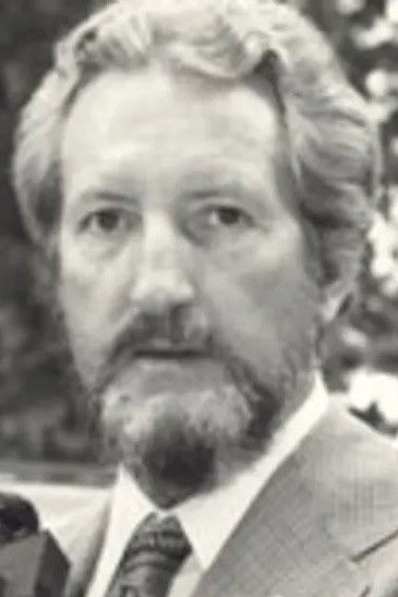 Des Bartlett backdrop