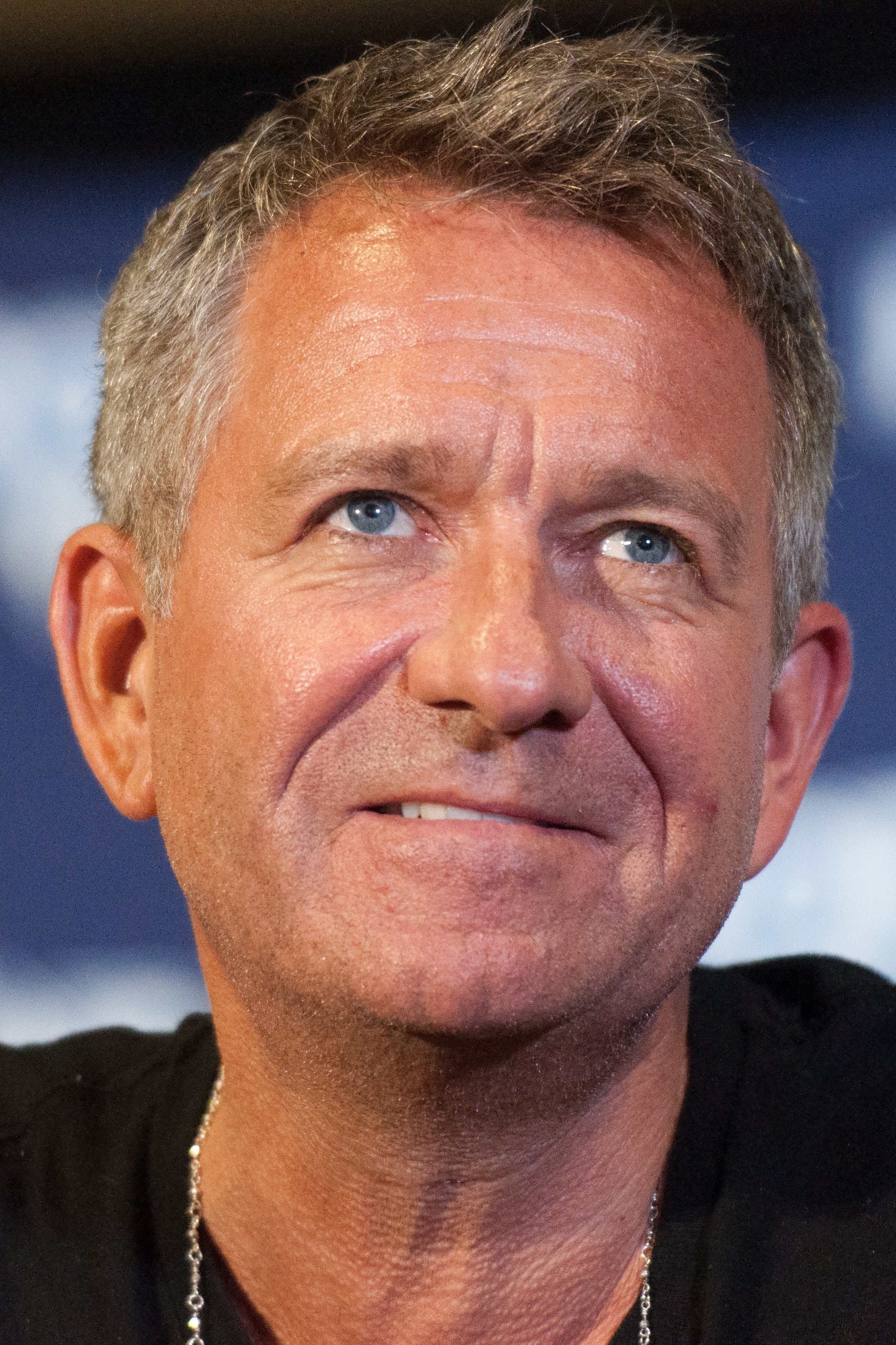 Sean Pertwee backdrop