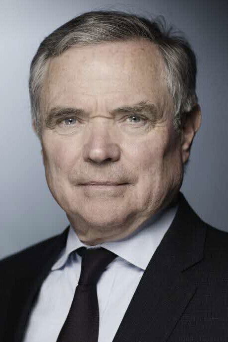 Bernard Accoyer backdrop