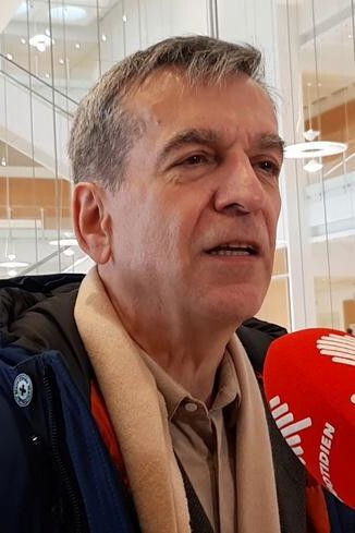 Hervé Liffran backdrop