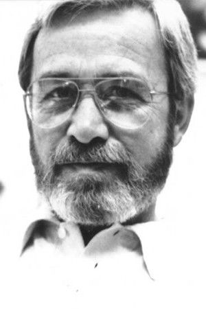 Xhejms Kegël backdrop