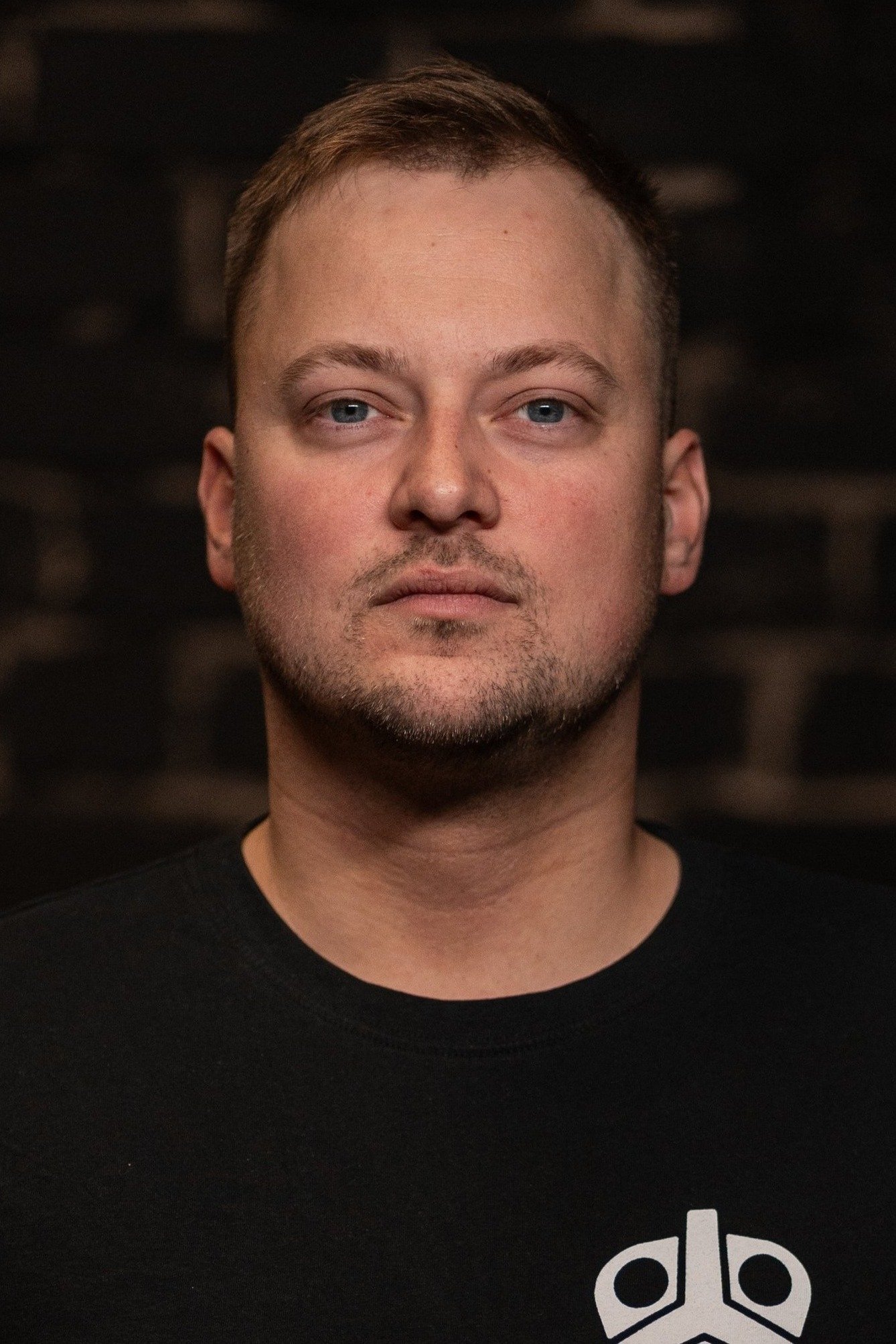 Roman Neso Laupmaa backdrop