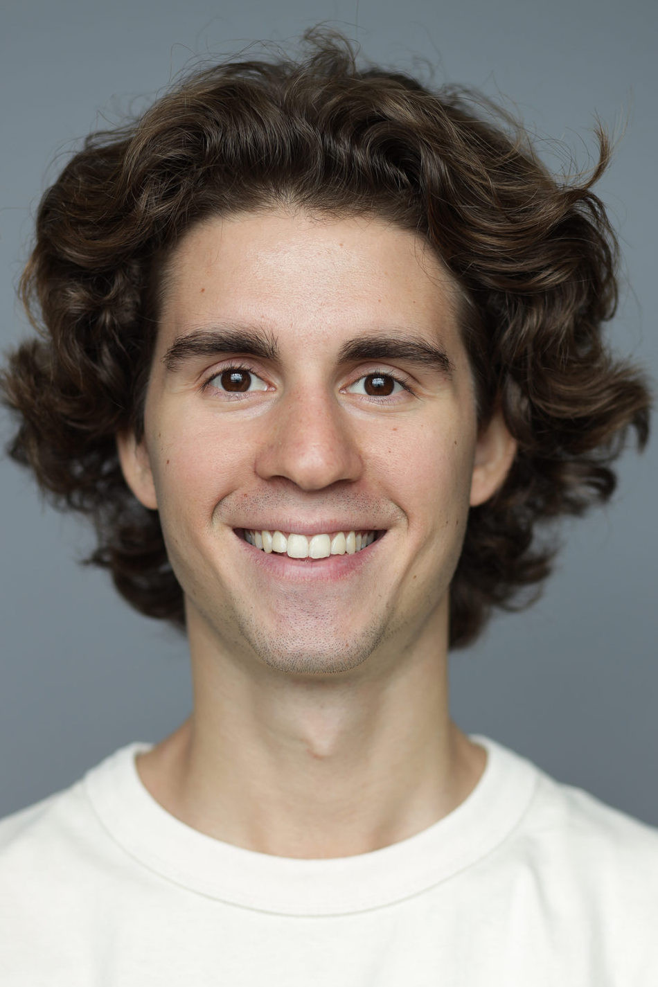 Denis Kotov backdrop