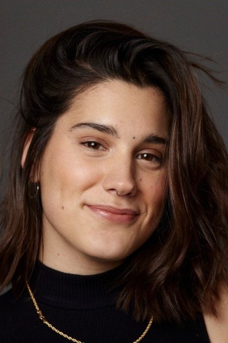 Isabel Garrido backdrop