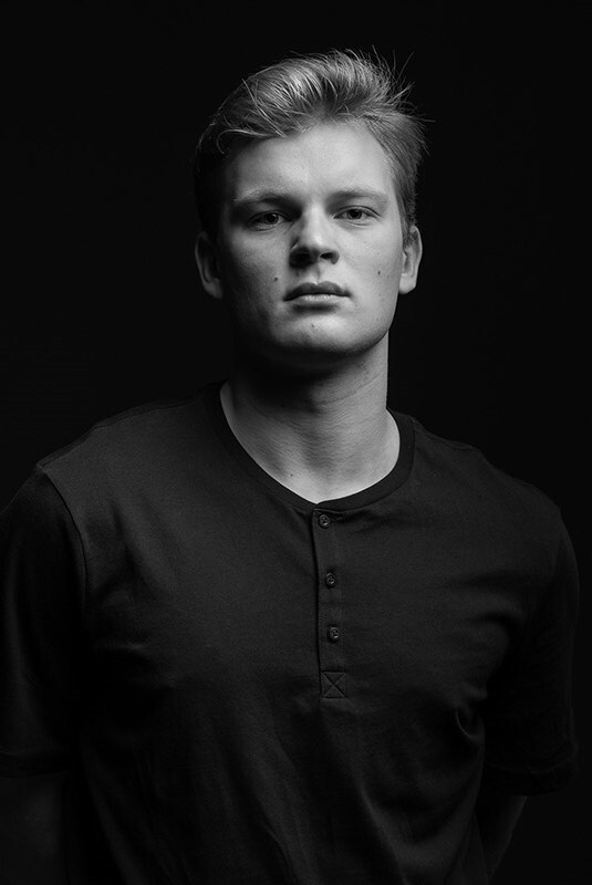 Jānis Grūtups backdrop