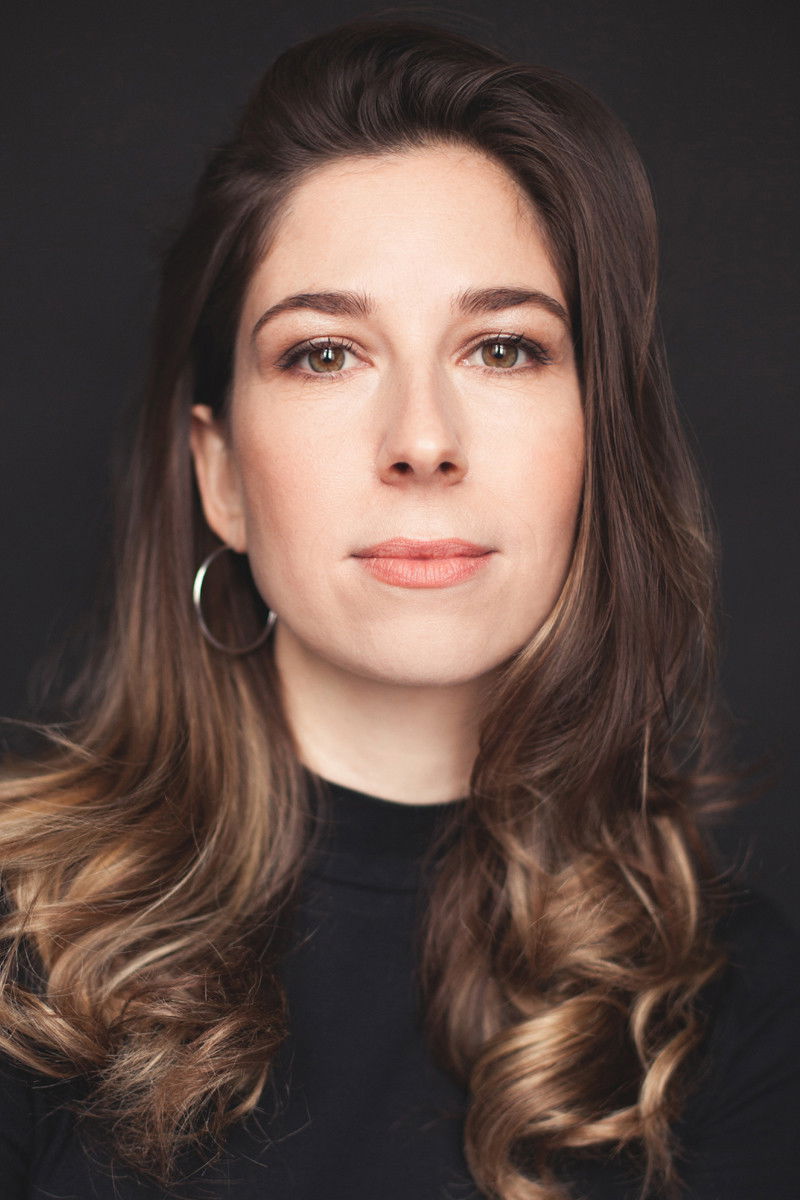 Catherine Lavoie backdrop