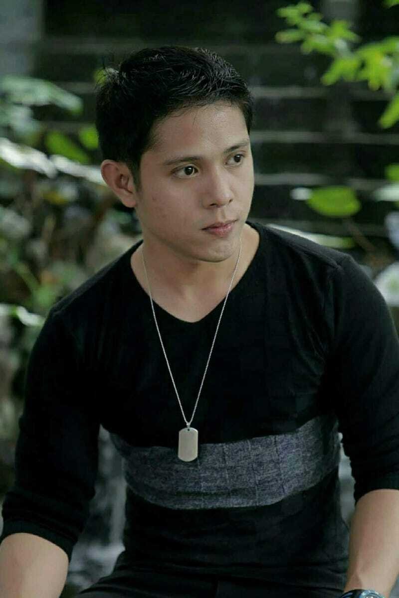 Jayken Mondevil backdrop