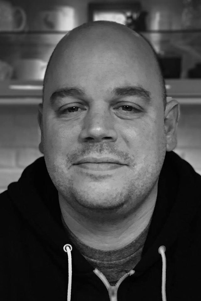 André Kadi backdrop