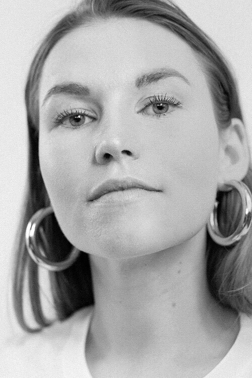 Amanda Lindblom backdrop