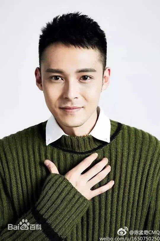 Chen Mengqi backdrop