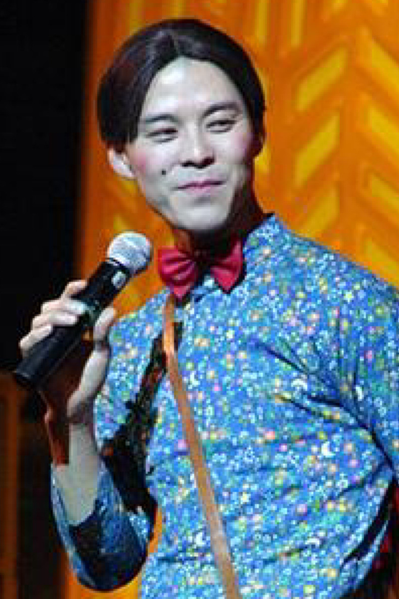 Wang Xiaohu backdrop