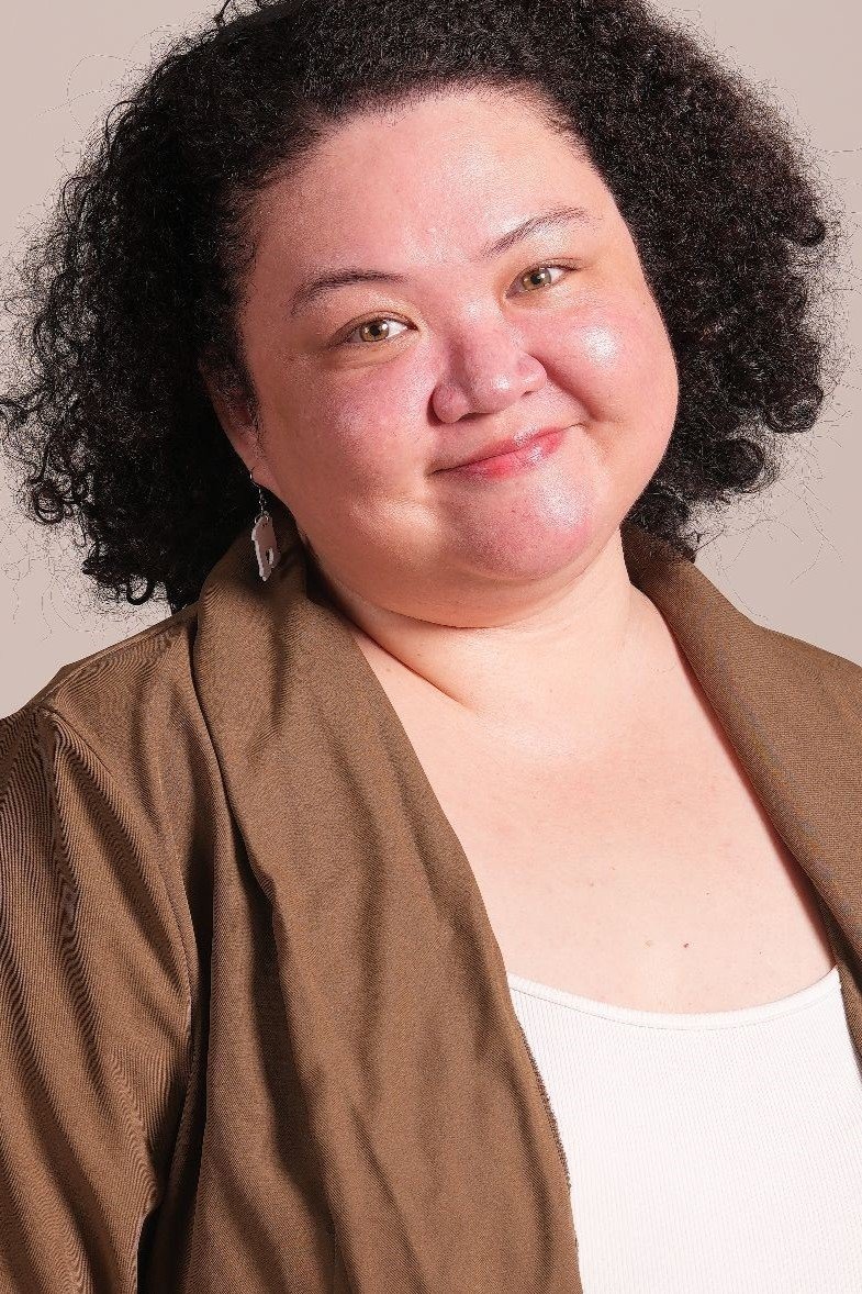 J-mee Katanyag backdrop