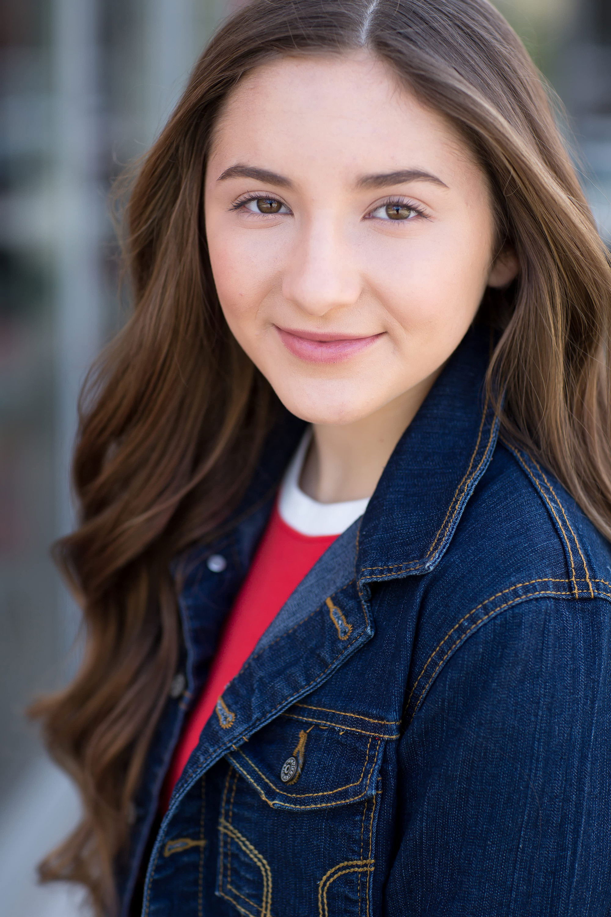 Zoë Oskirko backdrop