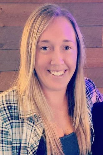 Leah Letson backdrop