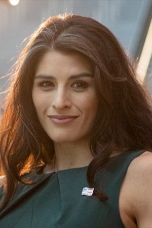 Julia Avila backdrop