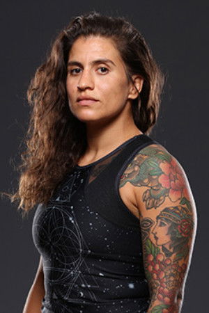 Laura Gallardo backdrop