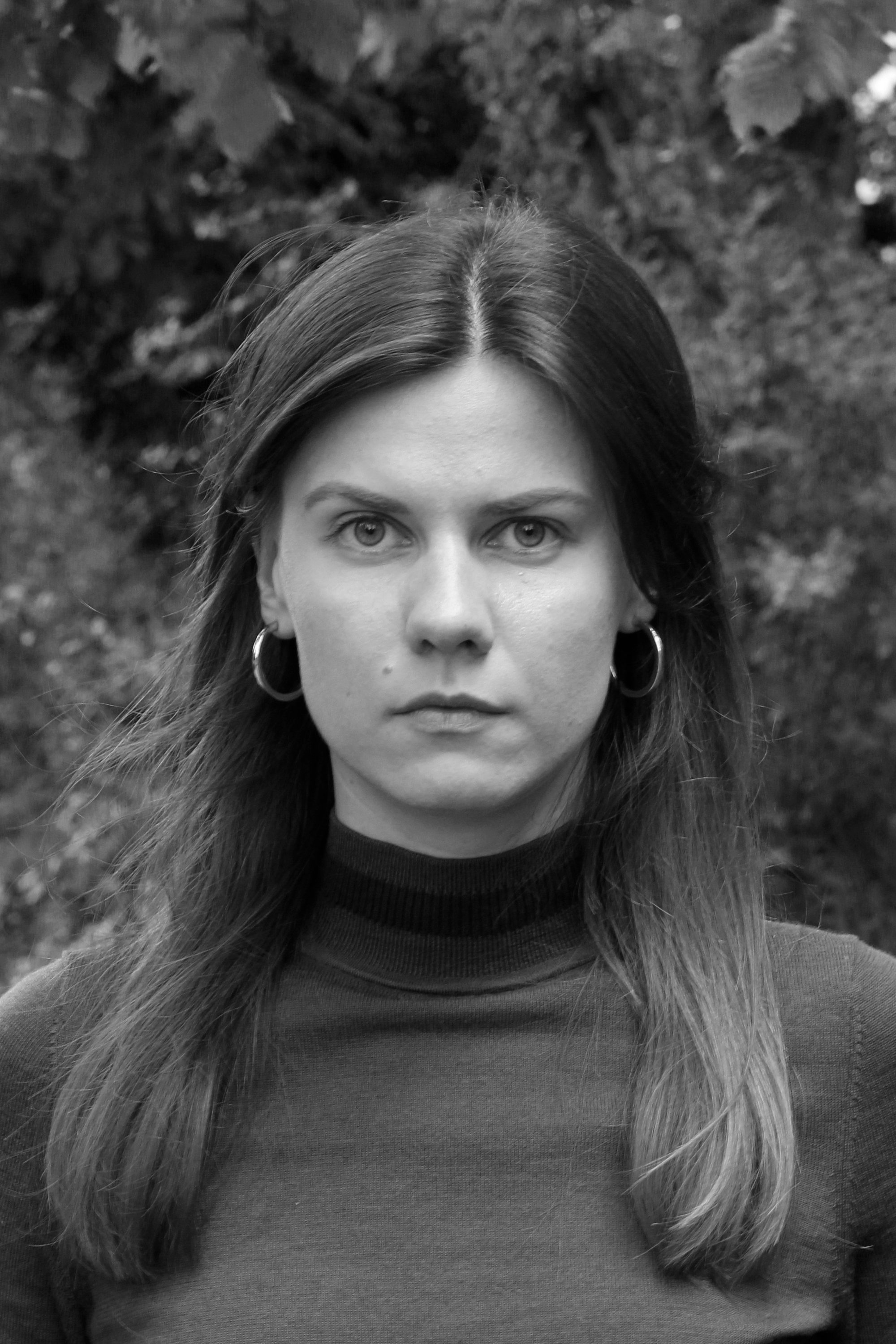 Anna Ansone backdrop