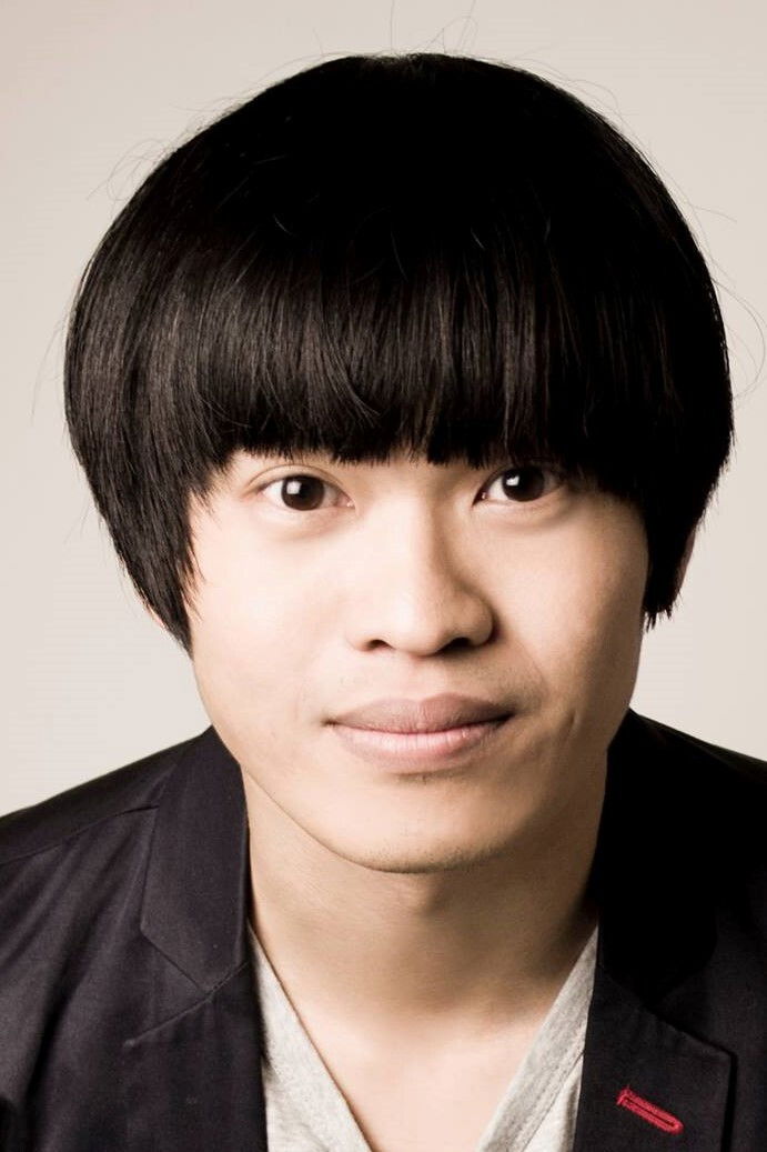 Kuo Hsuan-Chi backdrop