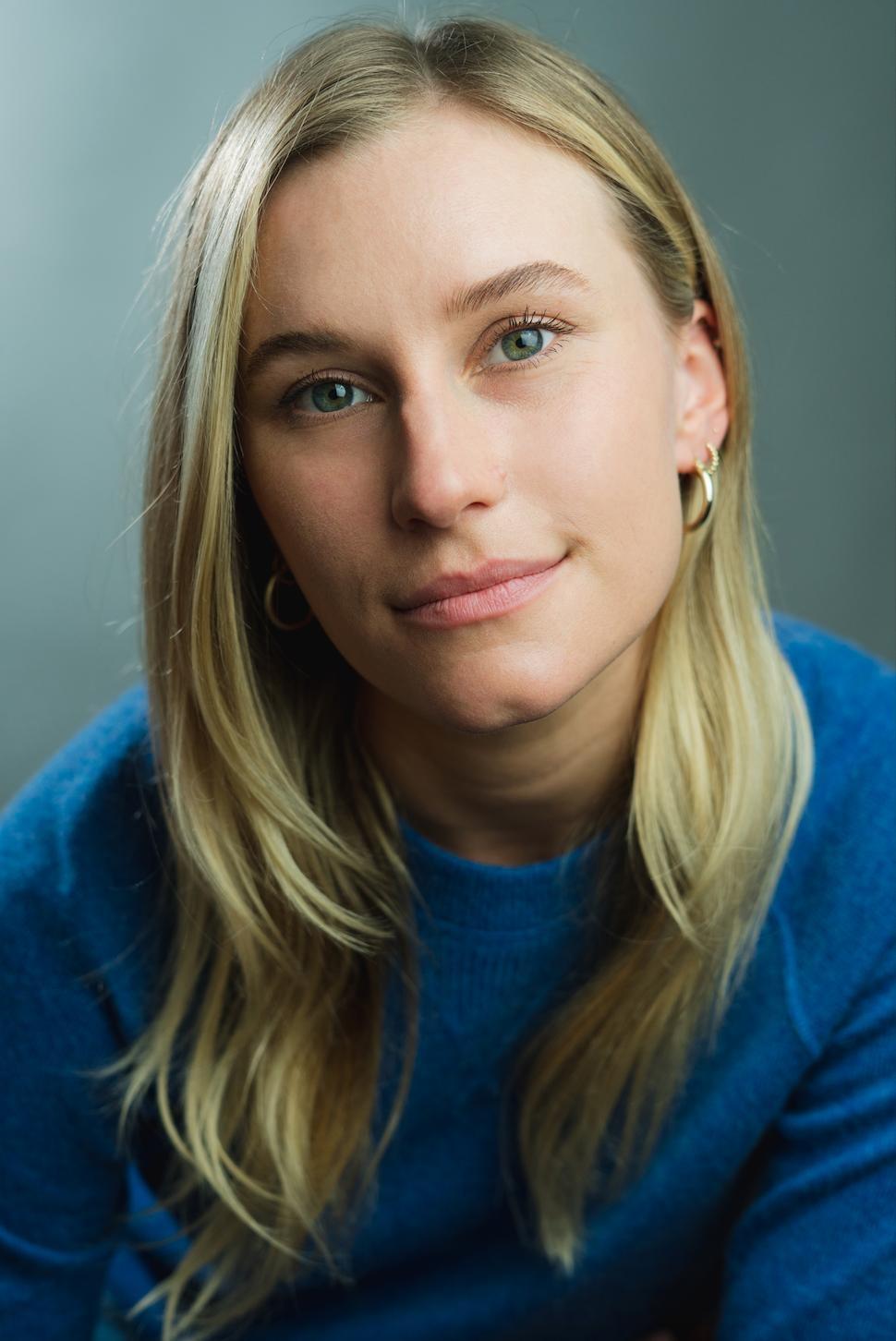 Nora Garrett backdrop