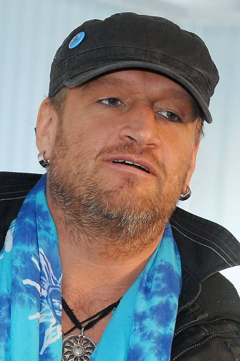 Kaspars Bindemanis backdrop