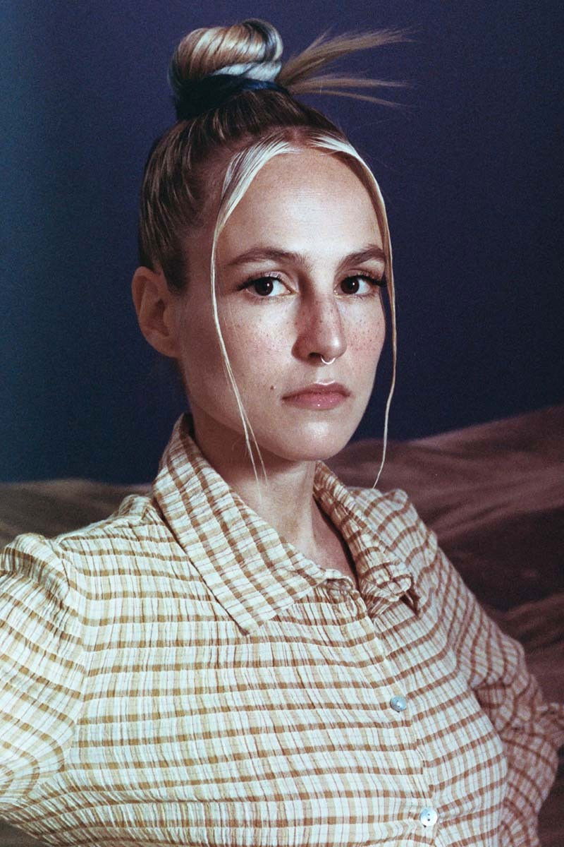 María Escarmiento backdrop