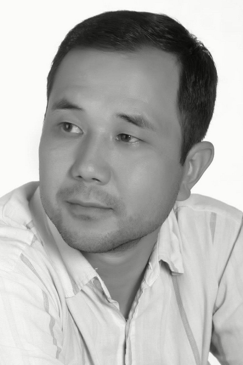 Ulanbek Omuraliev backdrop