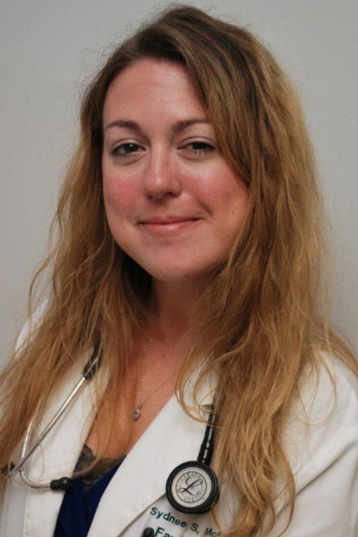 Sydnee McElroy backdrop