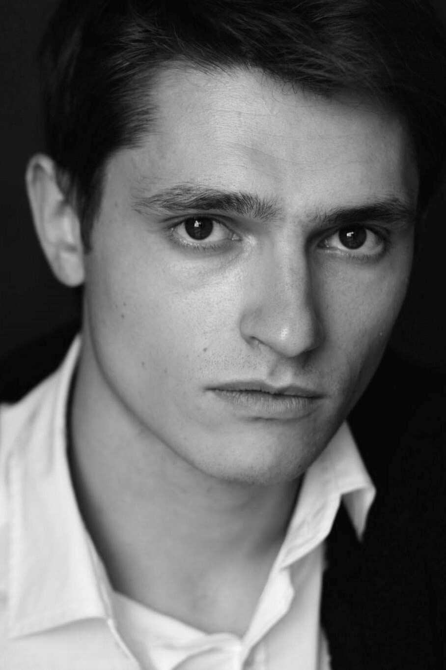 Yevhenii Lisnychyi backdrop