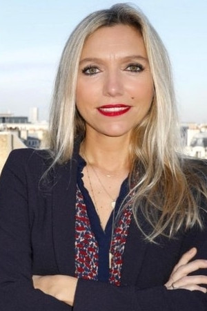 Justine Planchon backdrop