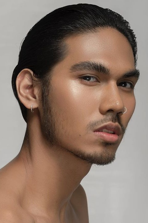 Agra Piliang backdrop