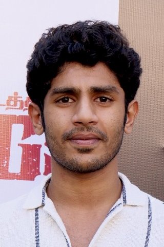 Hridhu Haroon backdrop