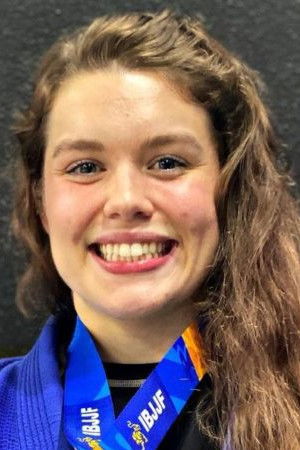 Kendall Reusing backdrop