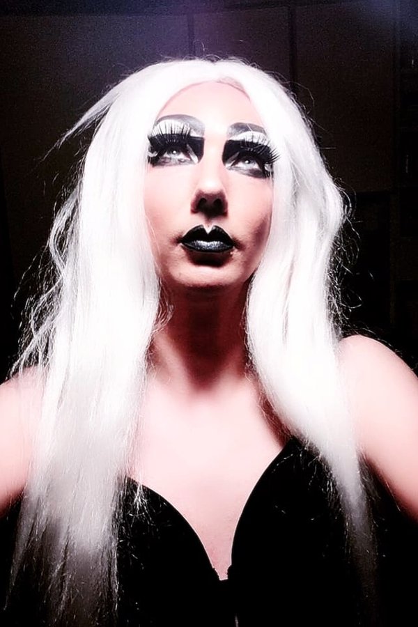 Jamie Deetz backdrop