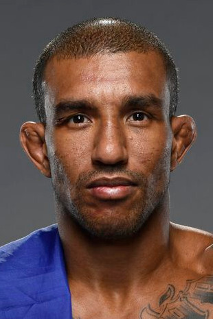 Raoni Barcelos backdrop