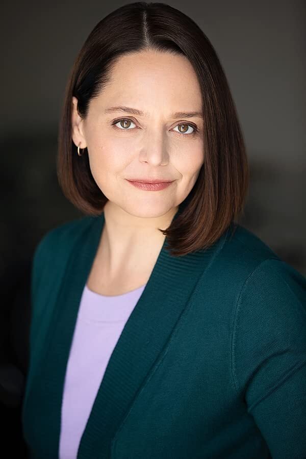 Heather Dowling backdrop