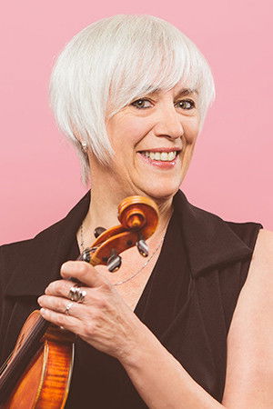 Elise Caron backdrop