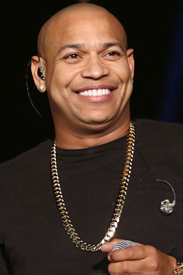 Alexander Delgado backdrop