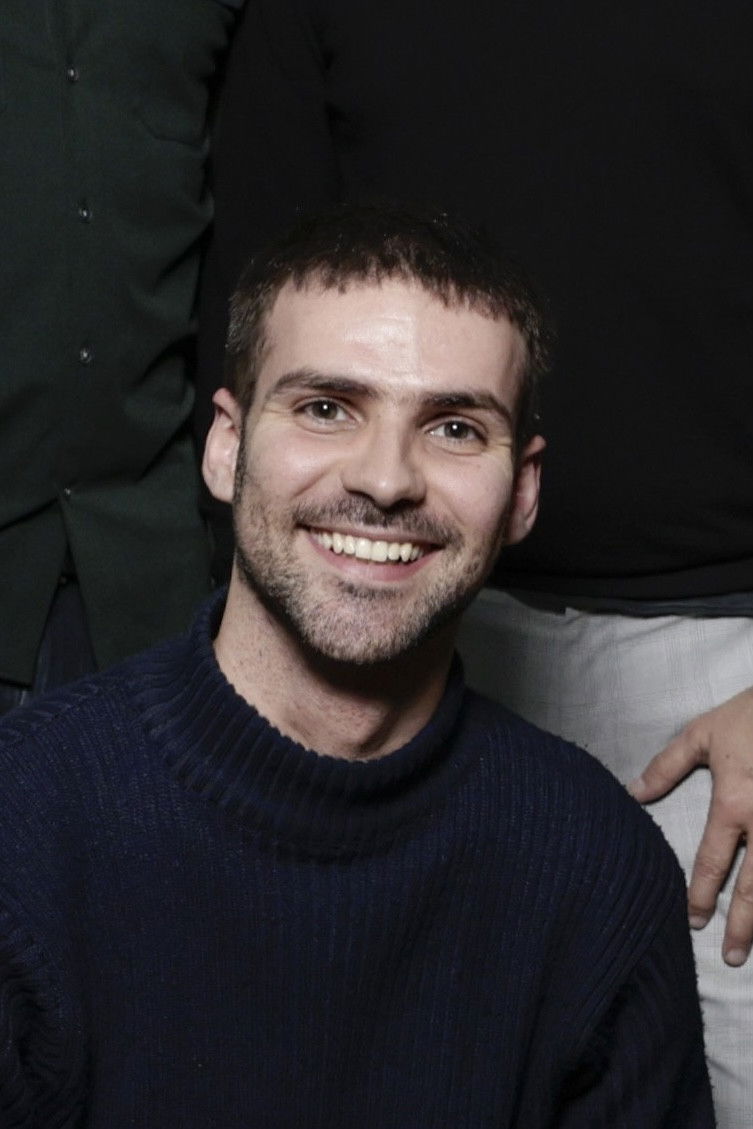 Álvaro Lucas backdrop