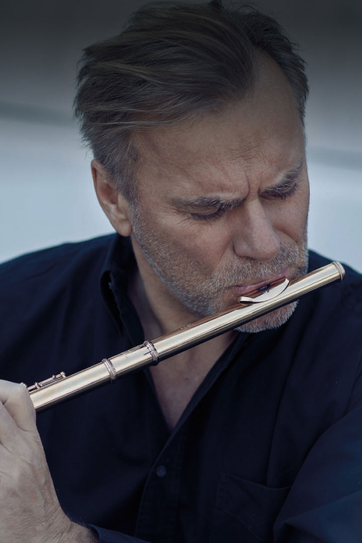 Andrea Griminelli backdrop