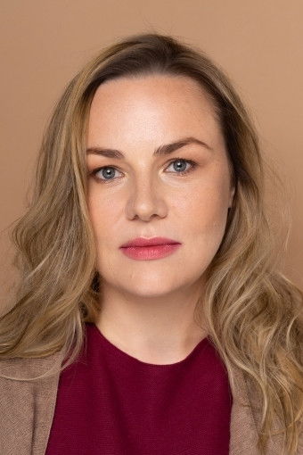 Irina Beroeva backdrop