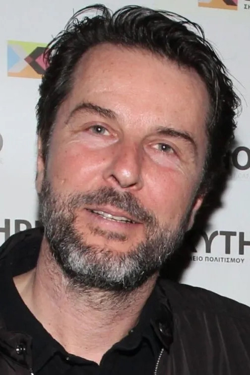 Manos Zaharakos backdrop